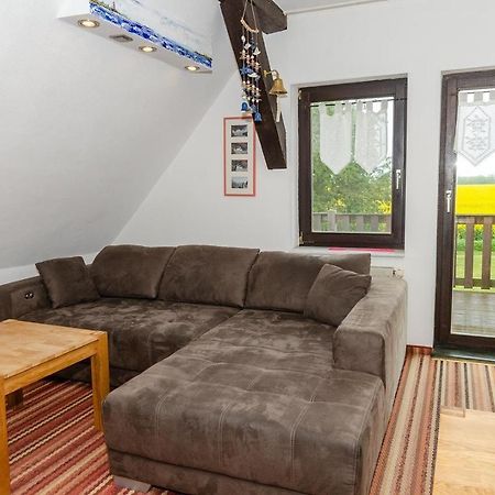 3-R-Ferienwohnung-Fuer-4-Personen-In-Schaprode-Auf-Ruegen-Zi3 Exteriér fotografie