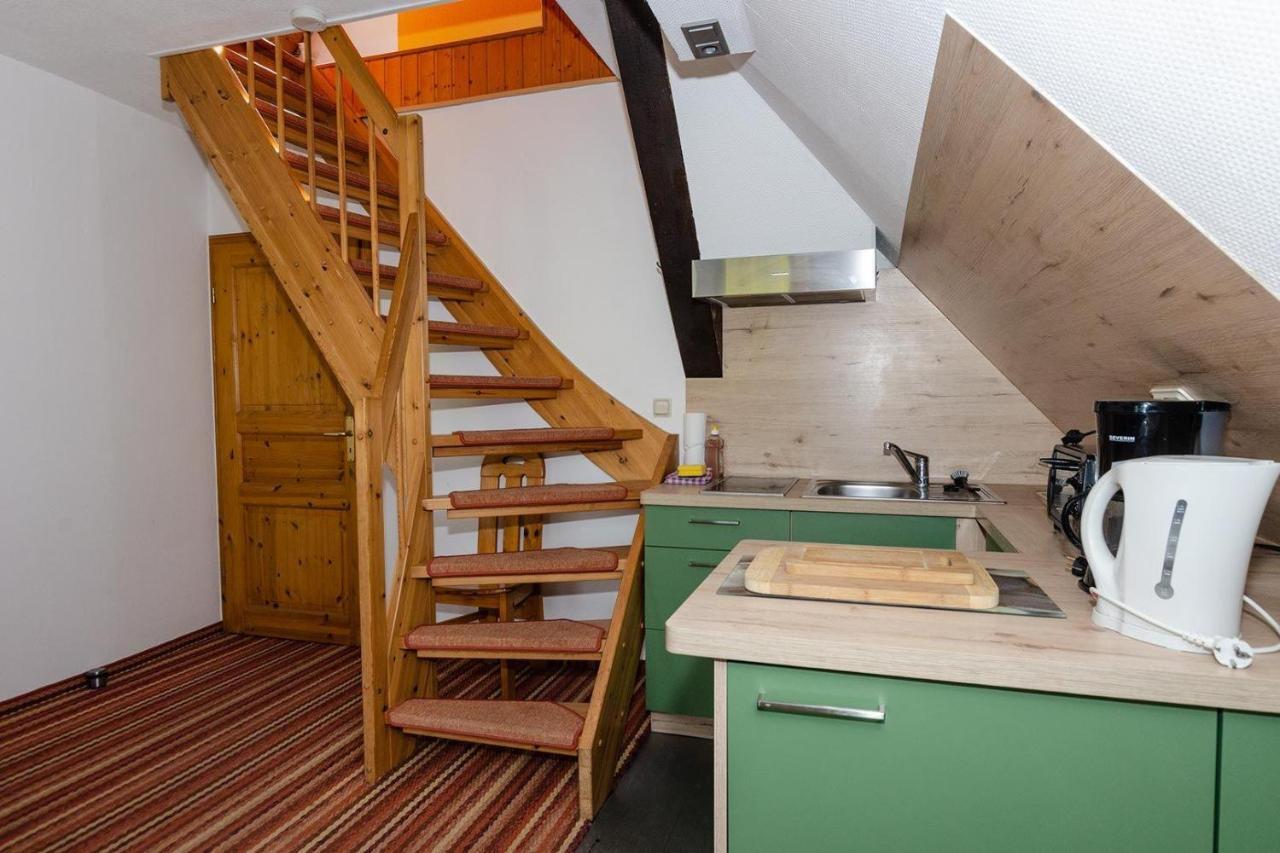 3-R-Ferienwohnung-Fuer-4-Personen-In-Schaprode-Auf-Ruegen-Zi3 Exteriér fotografie